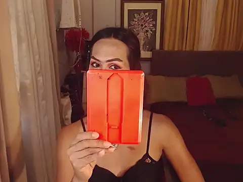 Snapshot of Nathalieheartt chatting on 04.21.26 Nathalieheartt online show from 04.21.26