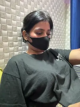 Snapshot of Hot_Jaanvi_ chatting on 07.05.26 Hot Jaanvi online show from 07.05.26