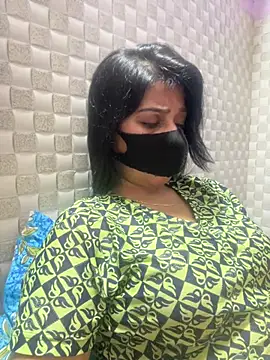 Snapshot of Hot_Jaanvi_ chatting on 07.17.26 Hot Jaanvi online show from 07.17.26