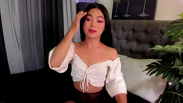 AsianHugecockAnna online show from 01.15.26