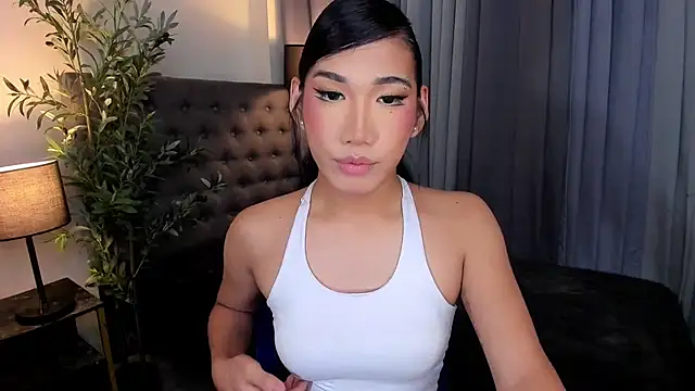 Hugecockasianprincess online show from 08.08.26