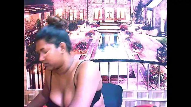 Snapshot of IndianChocolatepie4u chatting on 09.19.25 IndianChocolatepie4u online show from 09.19.25