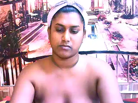 Snapshot of IndianChocolatepie4u chatting on 09.25.25 IndianChocolatepie4u online show from 09.25.25