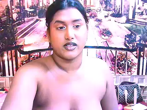 Snapshot of IndianChocolatepie4u chatting on 09.30.25 IndianChocolatepie4u online show from 09.30.25