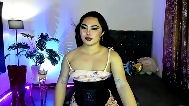 Unique Maya online show from 03.06.26