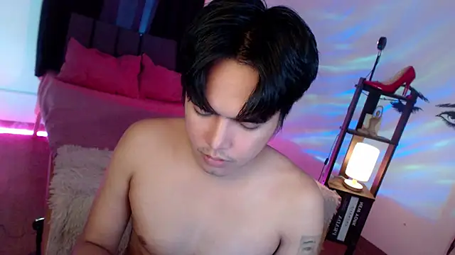 Snapshot of JakeXolsen chatting on 10.11.25 JakeXolsen online show from 10.11.25