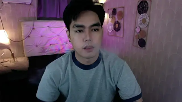 Snapshot of JakeXolsen chatting on 11.08.25 JakeXolsen online show from 11.08.25