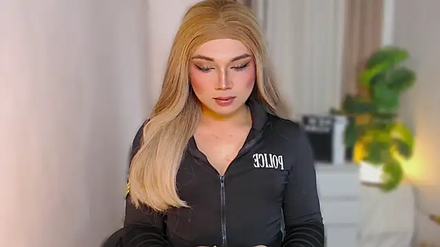 Snapshot of Samantha_Millerxxx chatting on 03.14.26 Samantha Millerxxx online show from 03.14.26