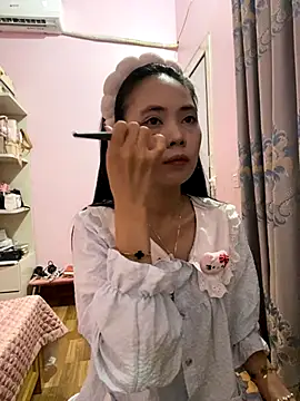 Snapshot of Dau-Tayy chatting on 09.23.25 Dau-Tayy online show from 09.23.25