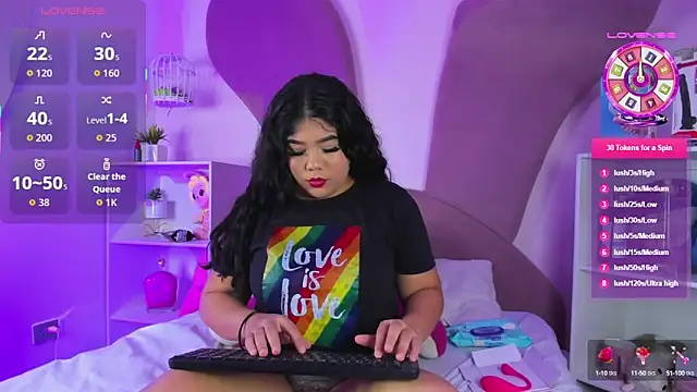 Amanda Moore online show from 10.06.25