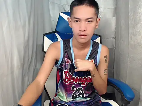 Snapshot of riks_tyler chatting on 02.28.26 riks tyler online show from 02.28.26