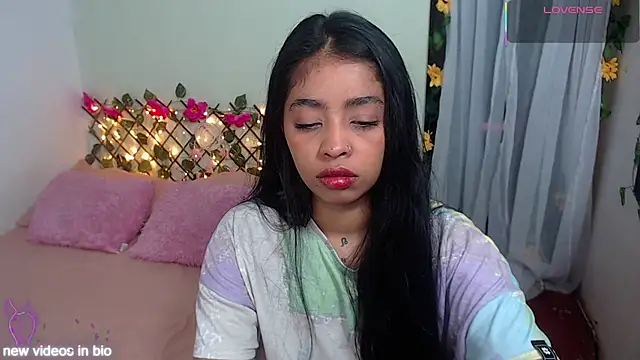 Angie Lee01 online show from 09.18.25