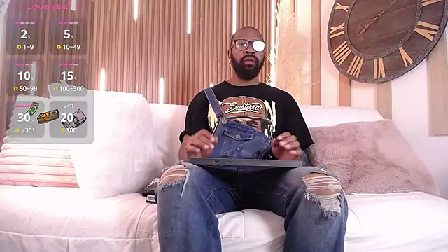 Snapshot of King_Malik chatting on 09.19.25 King Malik online show from 09.19.25