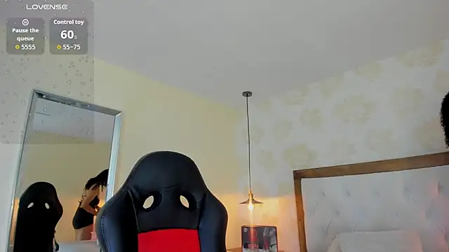 IRISCLARK1 online show from 04.01.26