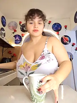 SeleneLuminari8 online show from 12.17.25