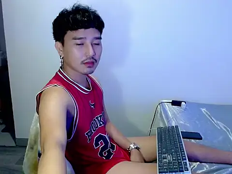 cute richard24 online show from 07.02.26