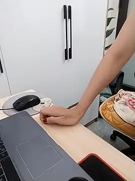 Mina luna online show from 10.19.25