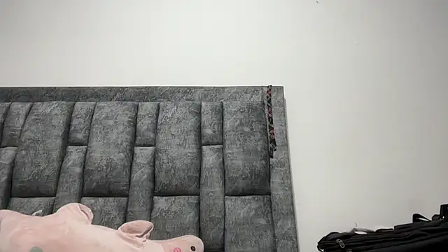 Snapshot of Sophia_copper chatting on 10.16.25 Sophia copper online show from 10.16.25