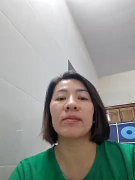 Snapshot of Hailey_babe chatting on 10.14.25 Hailey babe online show from 10.14.25