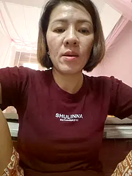 Snapshot of Hailey_babe chatting on 10.15.25 Hailey babe online show from 10.15.25