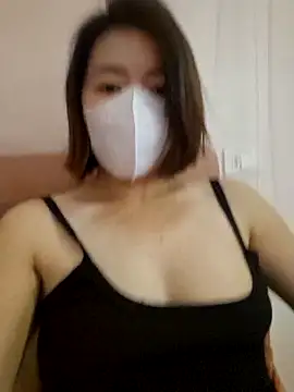 Snapshot of Hailey_babe chatting on 10.21.25 Hailey babe online show from 10.21.25