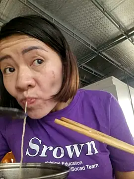 Snapshot of Hailey_babe chatting on 10.24.25 Hailey babe online show from 10.24.25