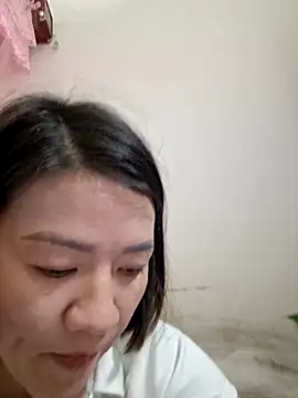 Snapshot of Hailey_babe chatting on 10.30.25 Hailey babe online show from 10.30.25