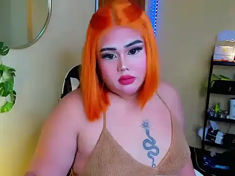 Snapshot of madeforyoou chatting on 03.04.26 madeforyoou online show from 03.04.26