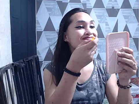 Wiynwyn Delamerced1989 online show from 03.18.26