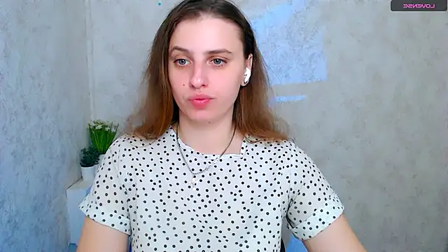 AmandaDimond  online show from 03.30.26