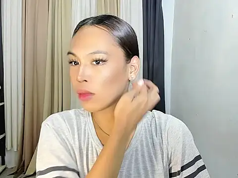 Savanna White online show from 01.12.26