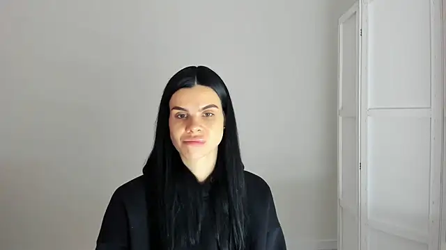 Amelisweett online show from 10.25.25