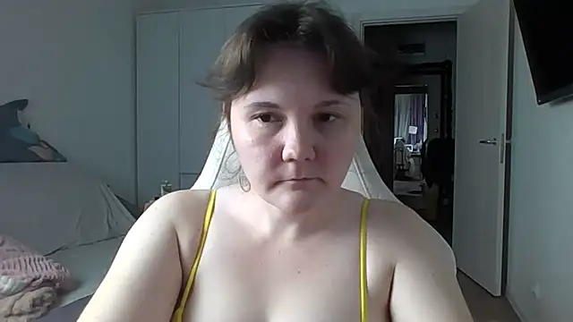 Qaynii online show from 10.09.25