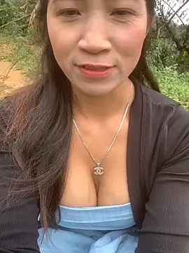 ThiHa003 online show from 11.19.25