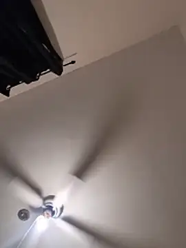 Cnutt310 online show from 12.22.25