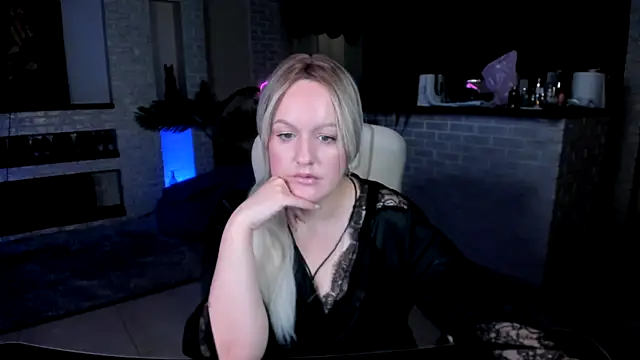 MariemLui online show from 09.16.25