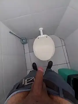 Snapshot of Novinhoamacoroas1002 chatting on 11.08.25 Novinhoamacoroas1002 online show from 11.08.25