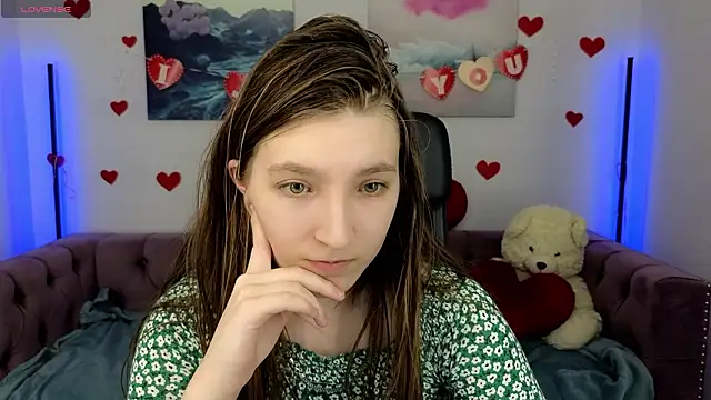 Snapshot of Mia_Myles chatting on 02.14.26 Mia Myles online show from 02.14.26