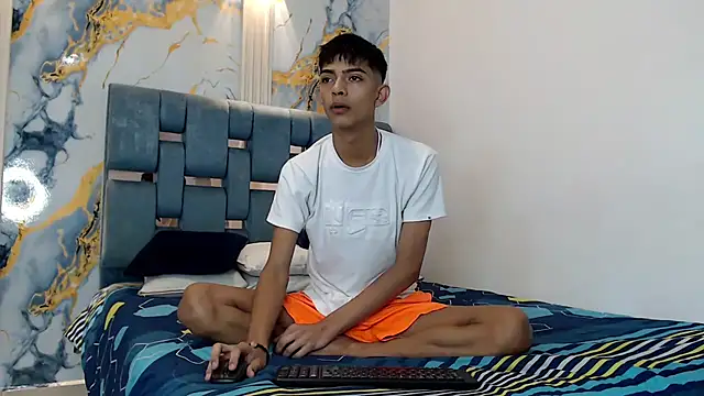 PRETTY SEX1 online show from 12.20.25