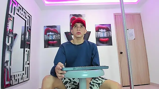 RED EMPIRE online show from 09.22.25