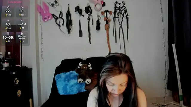 angierot2025 online show from 11.20.25