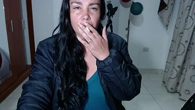 Vivian milf paint online show from 10.22.25