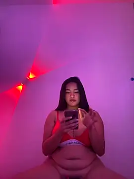 Snapshot of urasianlady chatting on 10.08.25 urasianlady online show from 10.08.25