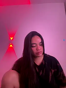 urasianlady online show from 10.31.25