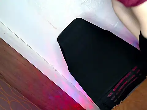 Snapshot of Ur_kathelena chatting on 10.01.25 Ur kathelena online show from 10.01.25