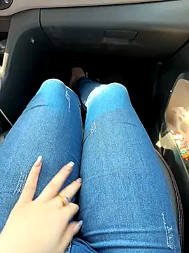 Meii-meyy online show from 09.21.25