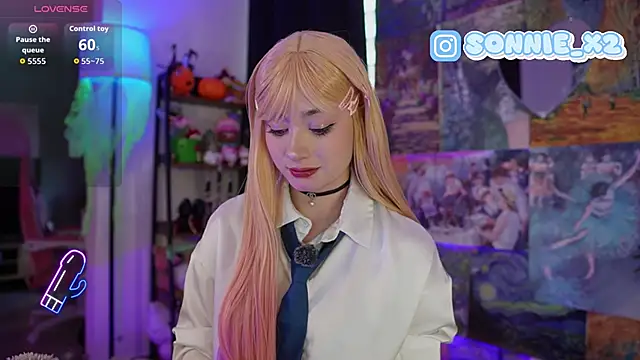 Snapshot of Sonnie_mami chatting on 10.22.25 Sonnie mami online show from 10.22.25