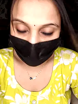 Horny Shalu online show from 10.18.25