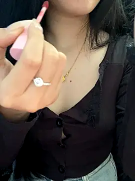 Nancy68 online show from 10.11.25