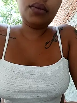 Naomi-Summer online show from 11.18.25